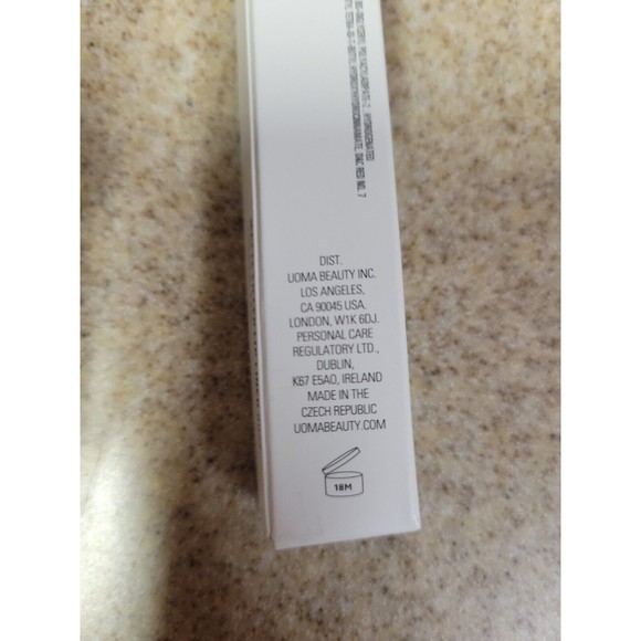 UOMA Badass MF Matte Filler Lip Liner in ROSS Full-Size BRAND NEW IN BOX RV $16 - Picture 3 of 6
